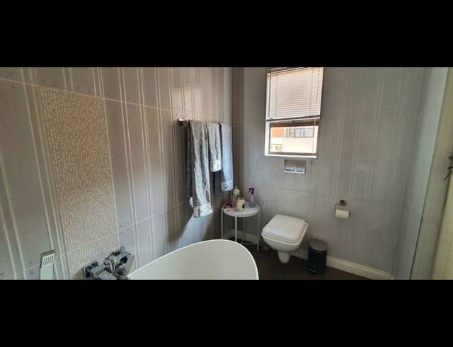 4 BEDROOM TOWNHOUSE FOR SALE IN SOUTH CREST